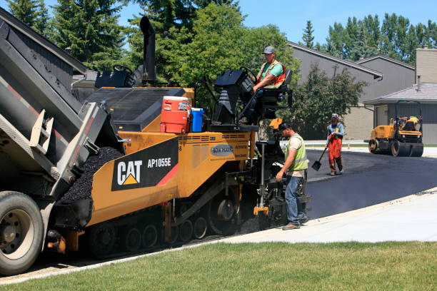 Best Affordable Driveway Pavers  in Fairbank, IA